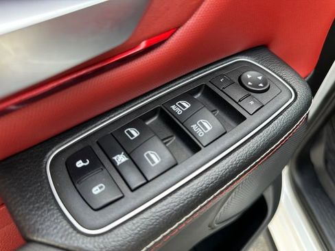 Used 2023 RAM 1500 Rebel image 22