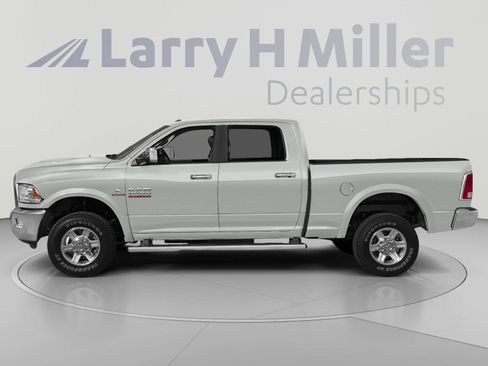 Used 2015 RAM 2500 Laramie w/ Convenience Group AWD/4WD image 5