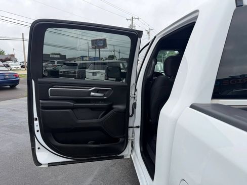 Used 2019 RAM 1500 Big Horn AWD/4WD image 31