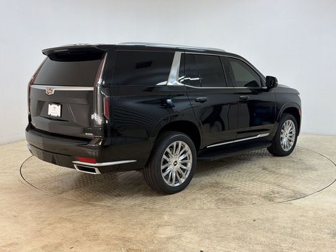 Used 2022 Cadillac Escalade Premium Luxury AWD/4WD image 9