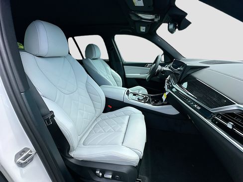New 2026 BMW X5 sDrive40i w/ M Sport Package RWD image 23