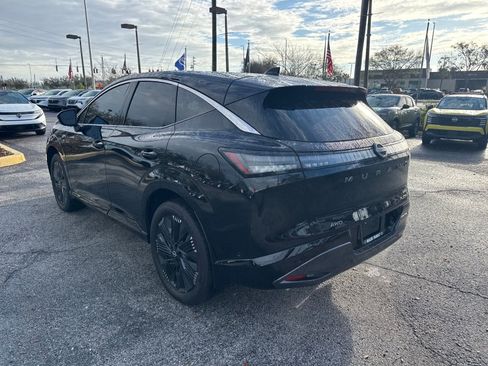 Certified 2025 Nissan Murano Platinum w/ Cargo Package image 9