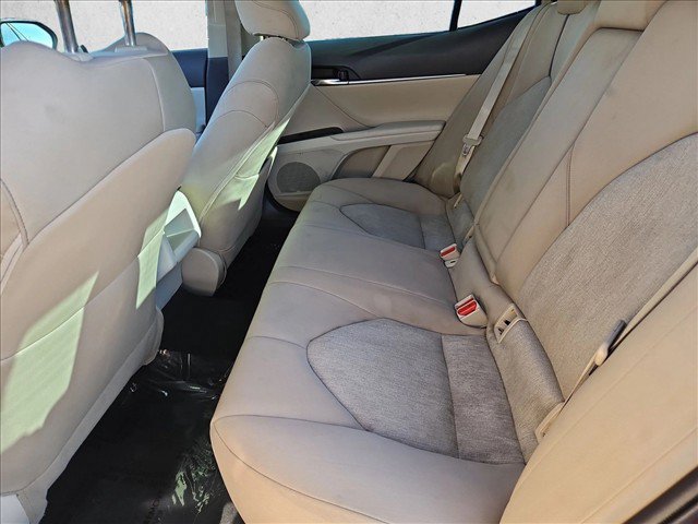 Used 2022 Toyota Camry LE w/ Carpet Mat Package (TMS) FWD image 22