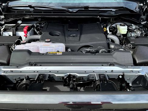 New 2025 Toyota Tundra Platinum image 17