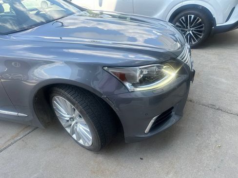 Used 2017 Lexus LS 460 AWD w/ Comfort Package image 16