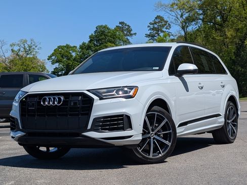 Used 2022 Audi Q7 Premium Plus w/ Premium Plus Package image 4