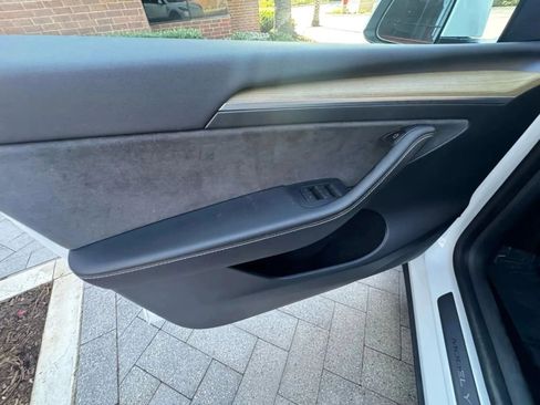 Used 2024 Tesla Model Y Long Range image 20