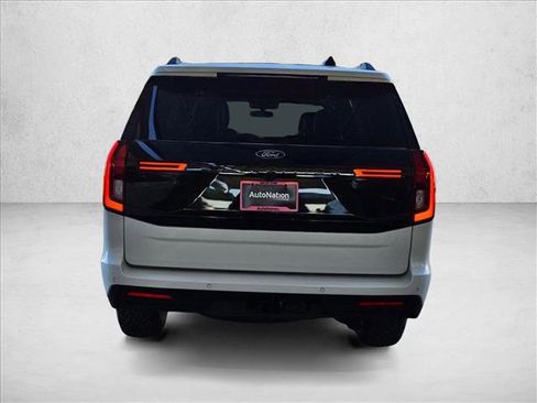 New 2026 Ford Expedition Tremor image 8