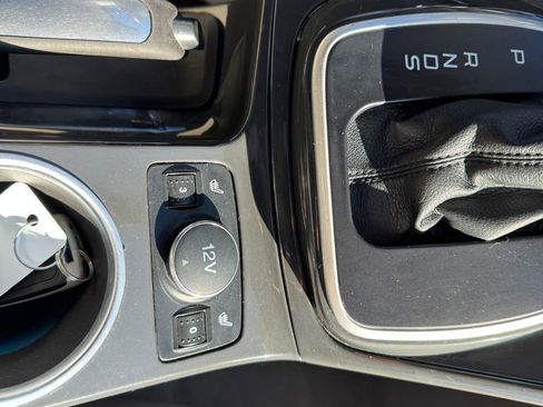 Used 2014 Ford Escape Titanium image 30