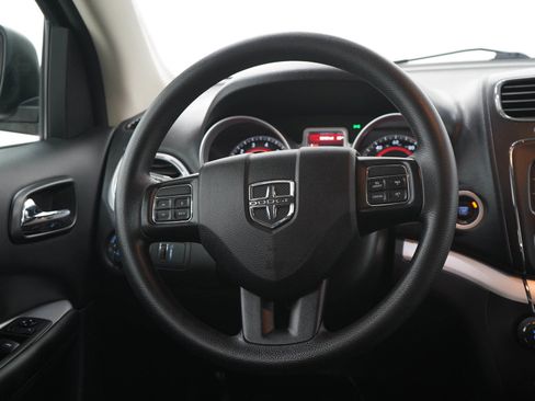 Used 2019 Dodge Journey SE AWD/4WD image 18
