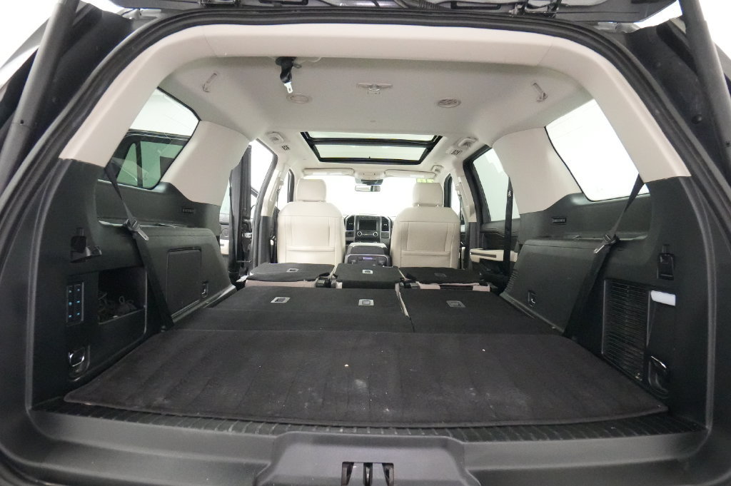 Used 2020 Ford Expedition Platinum AWD/4WD image 29