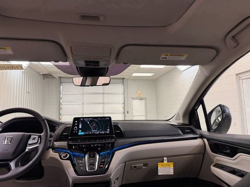New 2026 Honda Odyssey Elite image 22
