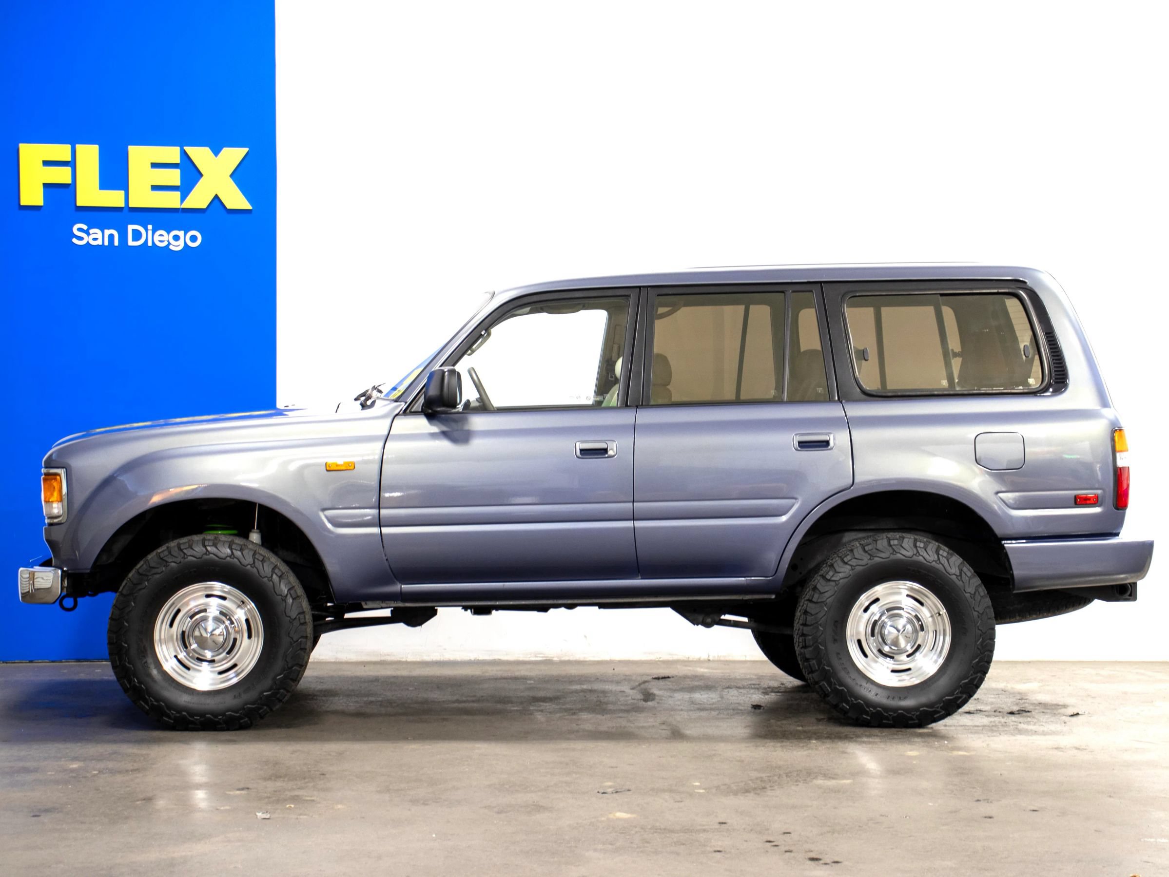Used 1996 Toyota Land Cruiser w/ Leather Trim Pkg AWD/4WD image 9