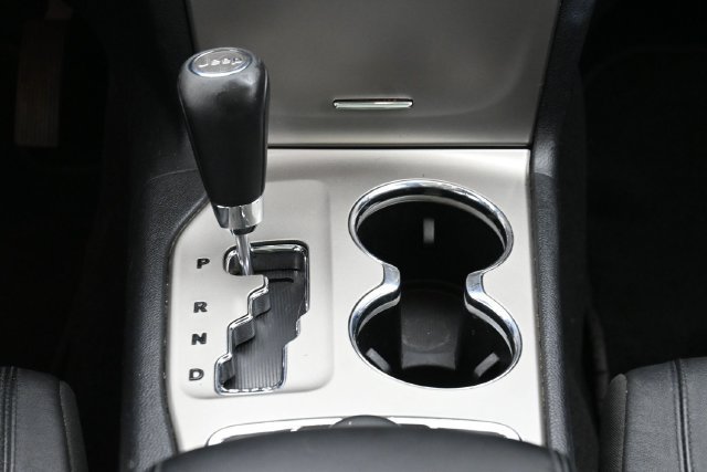 Used 2012 Jeep Grand Cherokee Limited AWD/4WD image 24