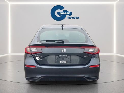 Used 2025 Honda Civic Sport image 15