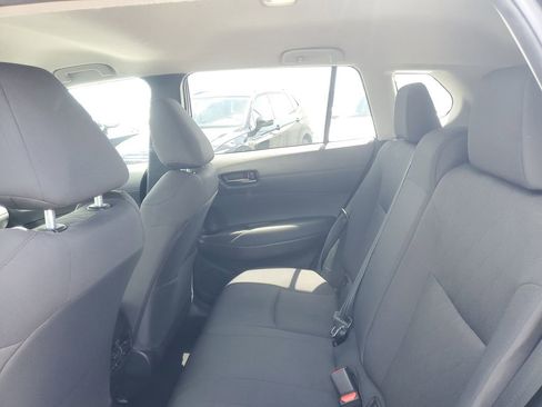 Used 2024 Toyota Corolla Cross LE FWD image 10
