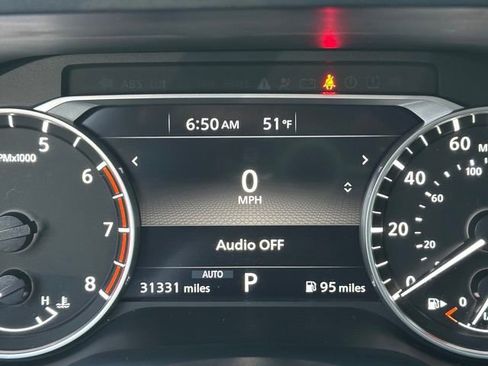 Certified 2022 Nissan Rogue SV w/ SV Premium Package image 40