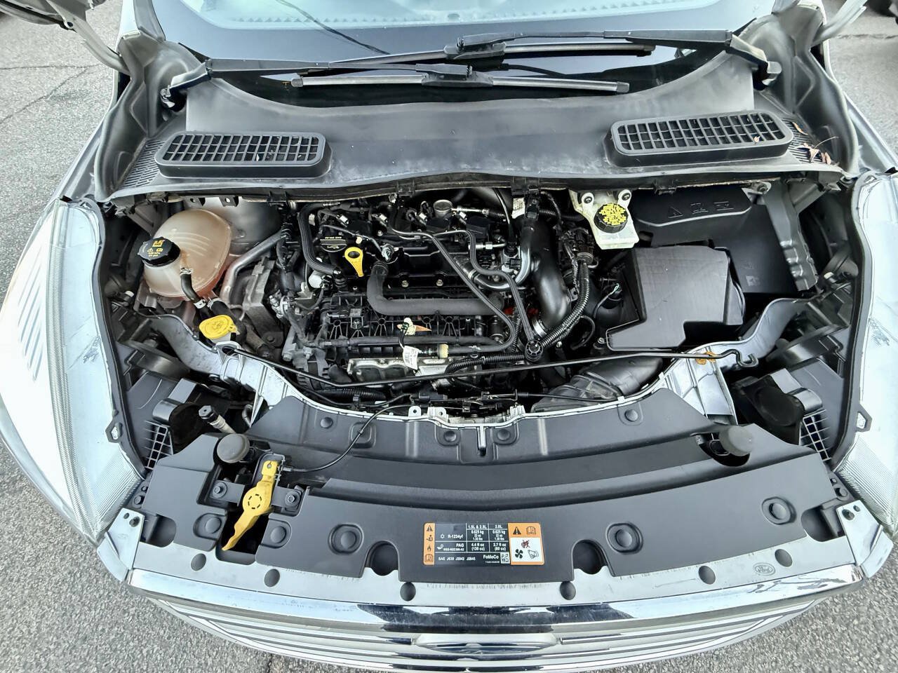 Used 2019 Ford Escape SE FWD image 14