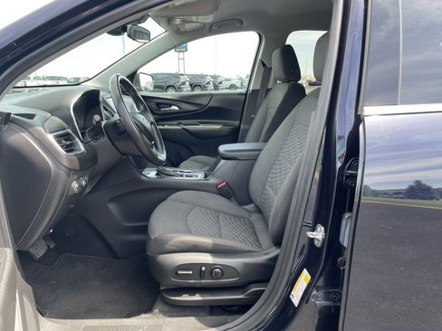 Used 2020 Chevrolet Equinox LT AWD/4WD image 16