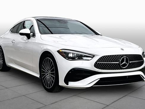 Used 2024 Mercedes-Benz CLE 300 4MATIC Coupe image 3