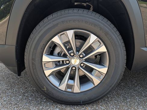 New 2027 Chevrolet Equinox LT FWD image 30