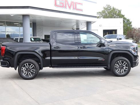 New 2026 GMC Sierra 1500 AT4 w/ AT4 Premium Package AWD/4WD image 7