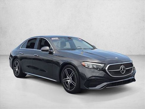 Used 2026 Mercedes-Benz E 350 Sedan image 3