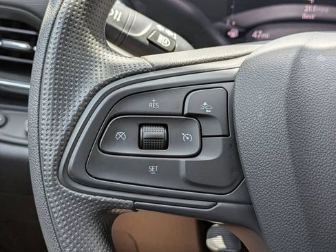 Used 2025 Buick Envista Preferred FWD image 26