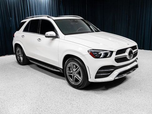 Certified 2022 Mercedes-Benz GLE 450 4MATIC image 3