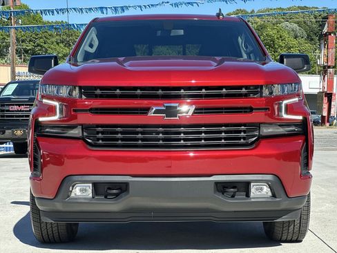 Used 2021 Chevrolet Silverado 1500 RST AWD/4WD image 2