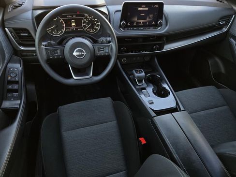 Certified 2023 Nissan Rogue SV image 16