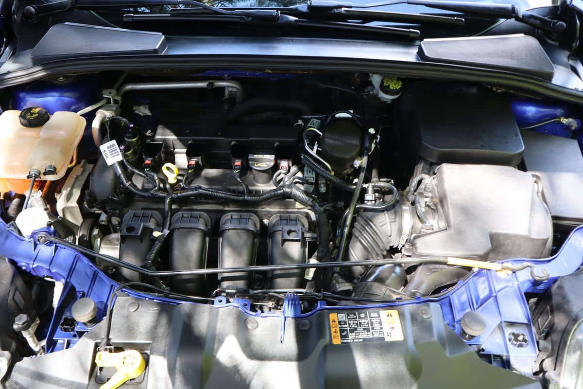 Used 2014 Ford Focus Titanium FWD image 38