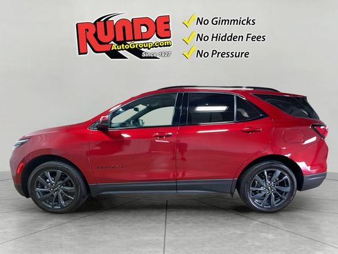 Used 2023 Chevrolet Equinox RS AWD/4WD image 3