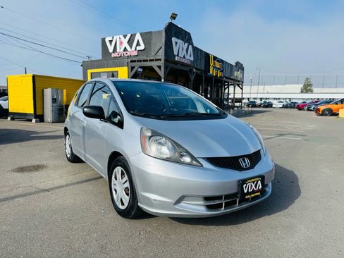 Used 2011 Honda Fit image 3