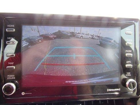 Used 2021 Toyota Corolla LE FWD image 30