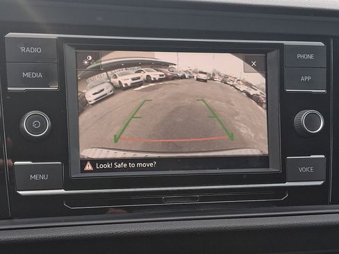 Used 2021 Volkswagen Jetta S w/ Driver Assistance Package image 17