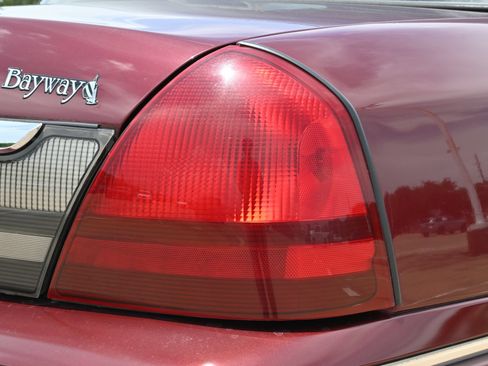 Used 2009 Mercury Grand Marquis LS RWD image 22