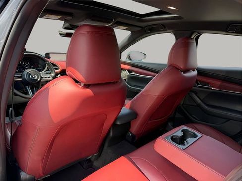 Used 2021 MAZDA MAZDA3 Hatchback w/Premium Plus Pkg AWD/4WD image 26