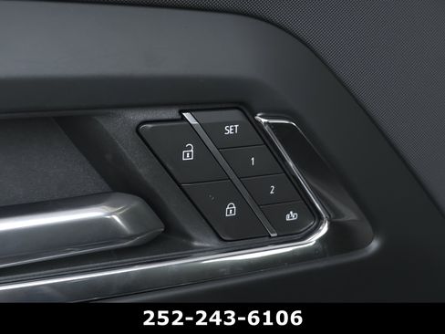 Used 2026 Chevrolet Silverado EV Trail Boss AWD/4WD image 12