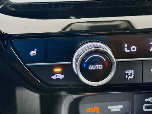 Certified 2022 Honda Civic Touring image 21