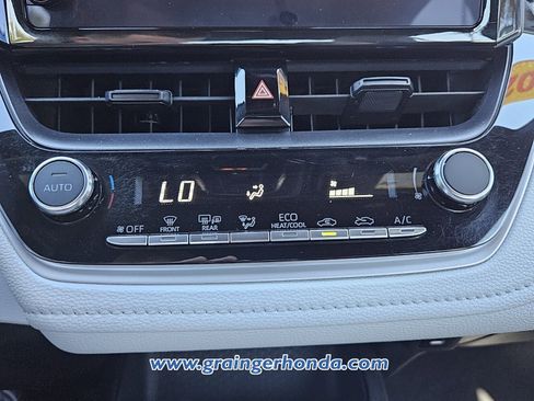 Used 2023 Toyota Corolla SE image 17