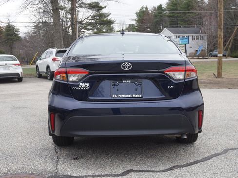 Used 2024 Toyota Corolla LE FWD image 6