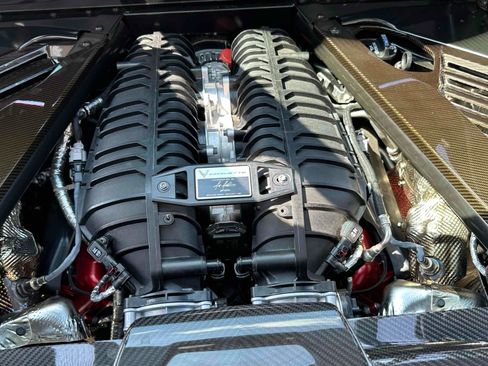 Used 2025 Chevrolet Corvette Z06 w/ Z07 Performance Package RWD image 9