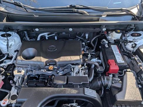 Used 2020 Toyota RAV4 XLE w/ All Weather Liner Package image 10