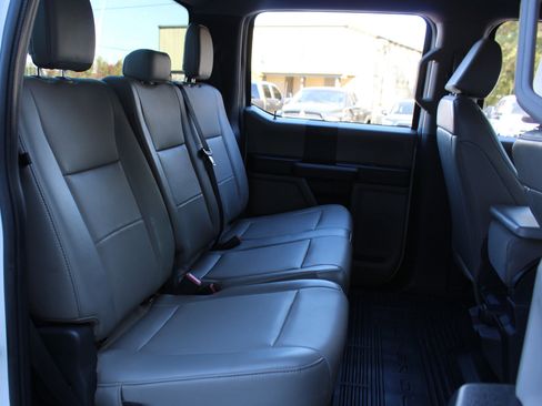 Used 2022 Ford F250 XL w/ Power Equipment Group image 31