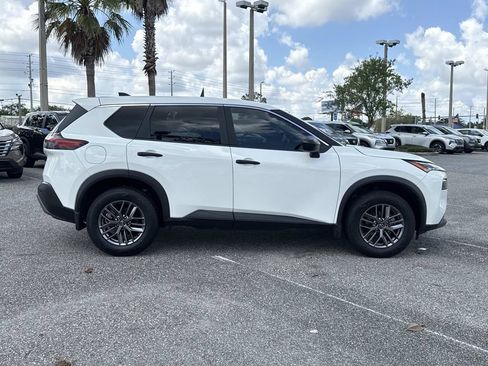 Certified 2023 Nissan Rogue S AWD/4WD image 2