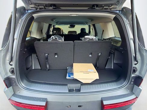 New 2026 Hyundai Santa Fe SE image 12