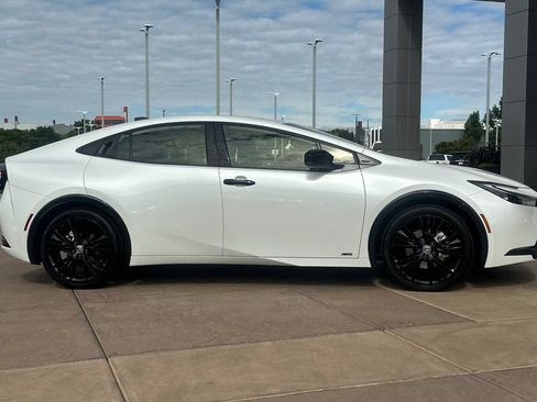 Certified 2026 Toyota Prius AWD image 3