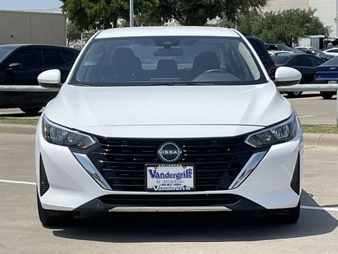 Used 2025 Nissan Sentra S FWD image 6