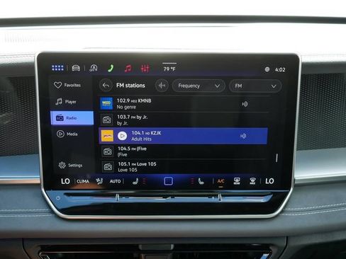 Certified 2026 Volkswagen Tiguan SE R-Line AWD/4WD image 27